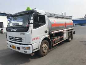 流動(dòng)加油車與散裝粉運(yùn)輸?shù)陌踩[患及管理對(duì)策